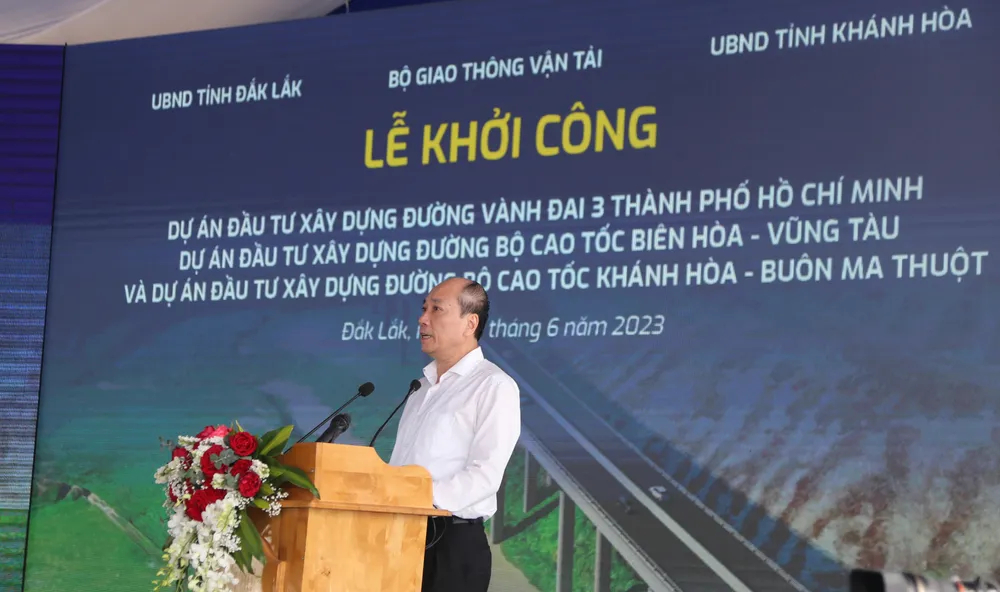 Ông Phạm Ngọc Nghị phát biểu tại buổi lễ. Ảnh: AX