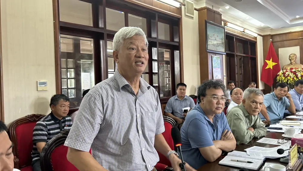 PGS.TS Lê Văn Hùng tại buổi làm việc với tỉnh Đắk Nông. Ảnh: VŨ LONG