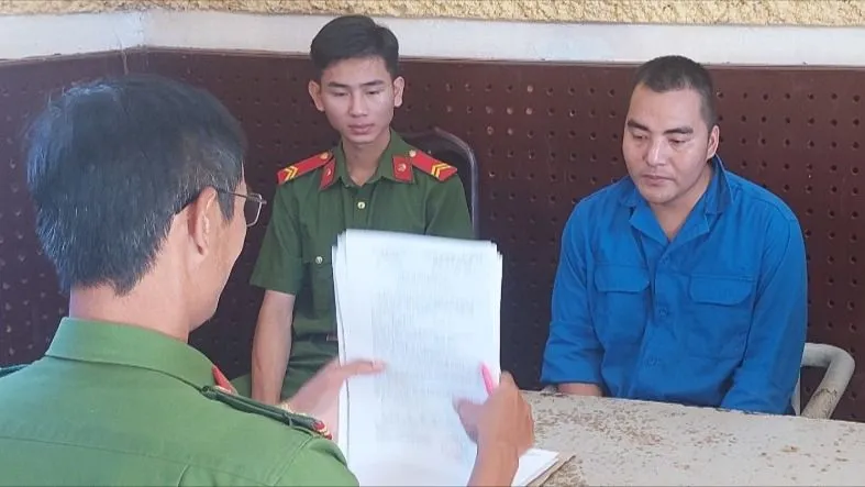 cho vay nặng lãi.jpg