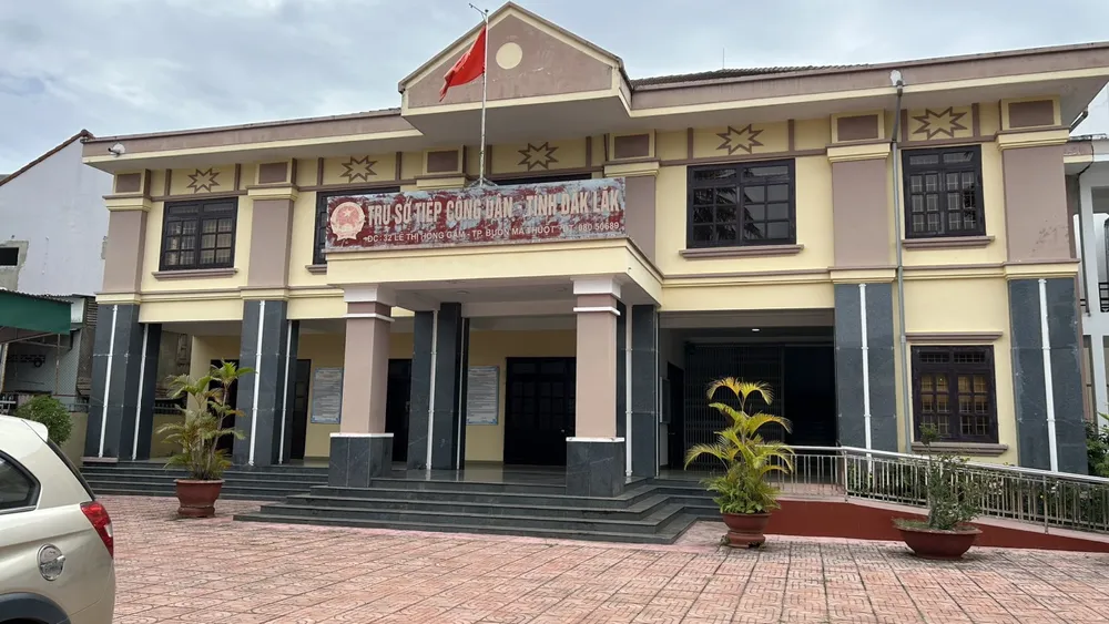 Bí thư Tỉnh ủy.jpg