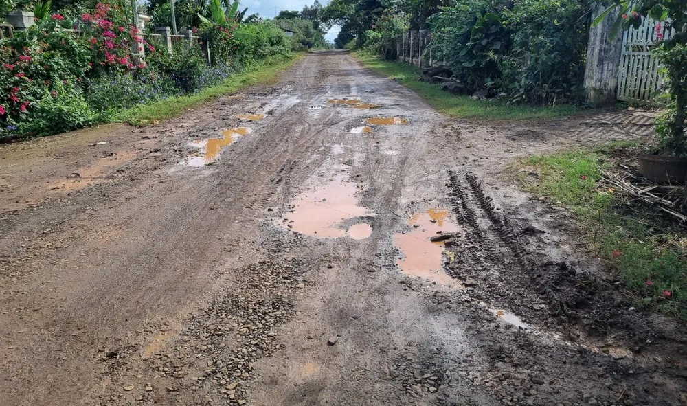 sân vận động.jpg