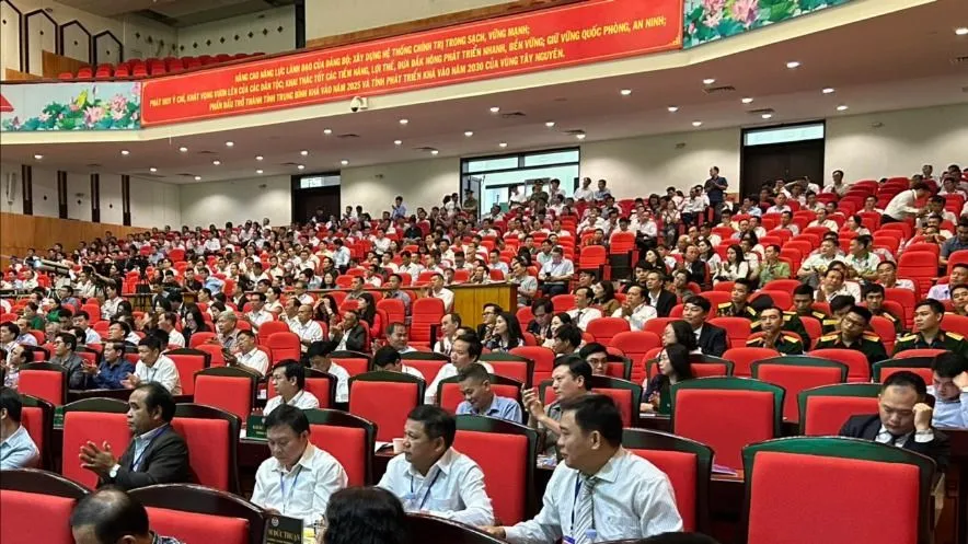 Phó thủ tướng Trần Lưu Quang.jpg