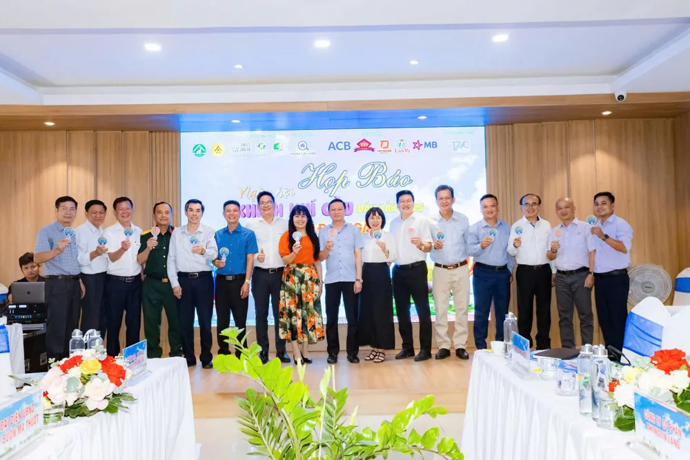 ngày hội kinh khí cầu.jpg