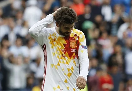 Tây Ban Nha bị Ý loại, Pique nói gì? ảnh 1