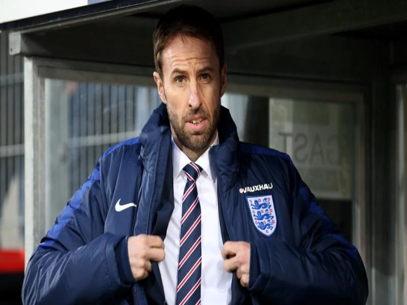 Gareth Southgate tạm thời dẫn dắt tuyển Anh