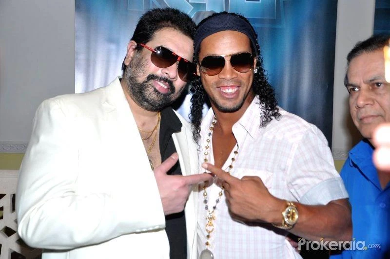 Ronaldinho tại Ấn Độ