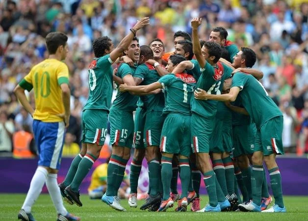 Olympic Mexico là đương kim vô địch khi đánh bại Brazil tại Olympic London