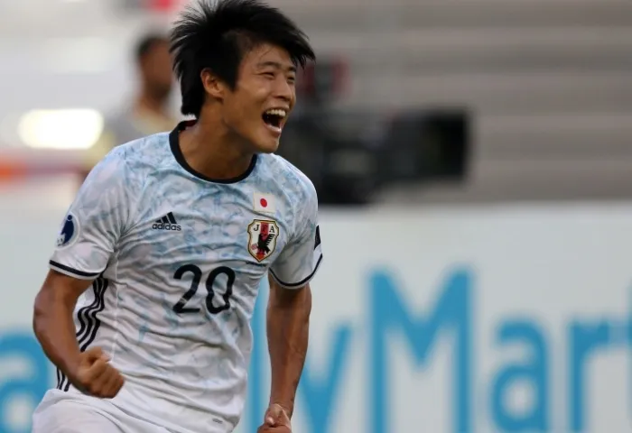 Vì sao gặp U-19 Nhật thì chúng ta ít có cửa? ảnh 1