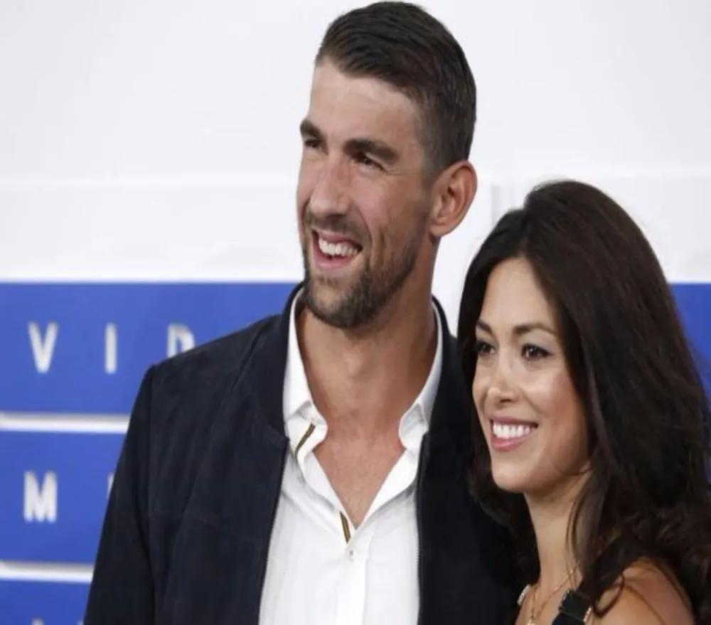 Michael Phelps và vợ