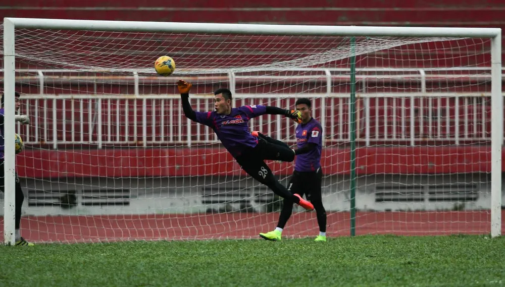 10 giờ sáng mai, tuyển Việt Nam sang Indonesia ảnh 4