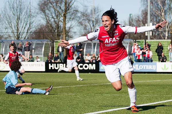 Tuyển Indonesia sắp có tiền đạo 'khủng' từ Ajax ảnh 1 Tuyển Indonesia sắp có tiền đạo 'khủng' từ Ajax ảnh 1