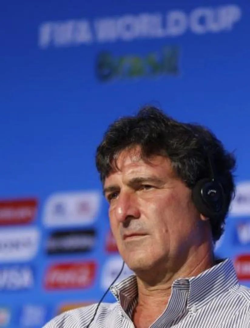 Huyền thoại Mario Kempes cũng từ bỏ Valencia ảnh 2 Huyền thoại Mario Kempes cũng từ bỏ Valencia ảnh 2