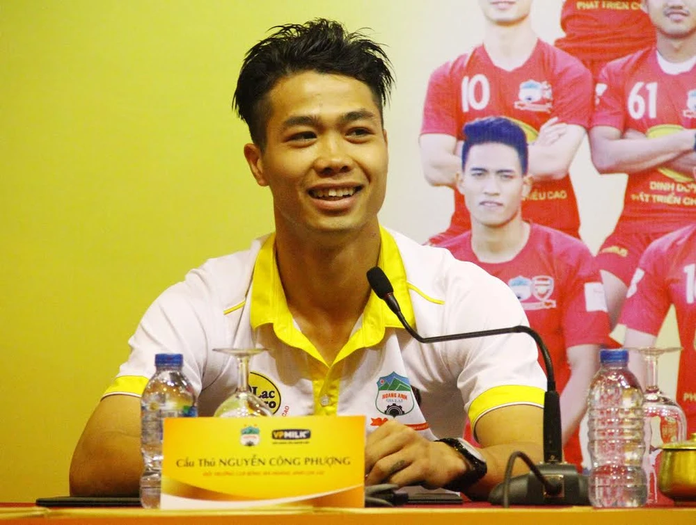 Đá đẹp, đá tử tế, CLB HA Gia Lai kiếm được 50 tỉ đồng ảnh 2