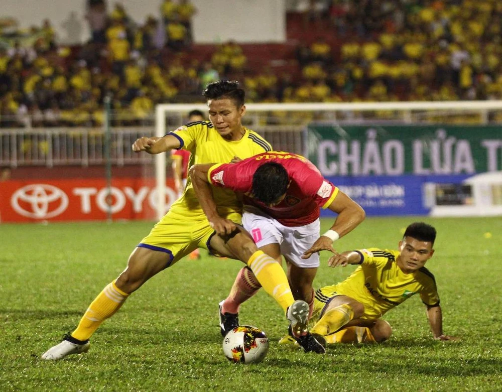 Cặp trung vệ tuyển VN nhìn từ trận SL Nghệ An - Sài Gòn ảnh 1 Quế Ngọc Hải được xem là sự lựa chọn số 1 của vị trí trung vệ tuyển Việt Nam