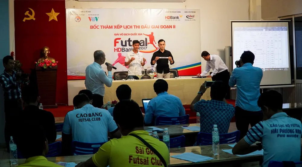 Kỳ phùng địch thủ gặp nhau ngày khai mạc giải Futsal ảnh 2 Kỳ phùng địch thủ gặp nhau ngày khai mạc giải Futsal ảnh 2