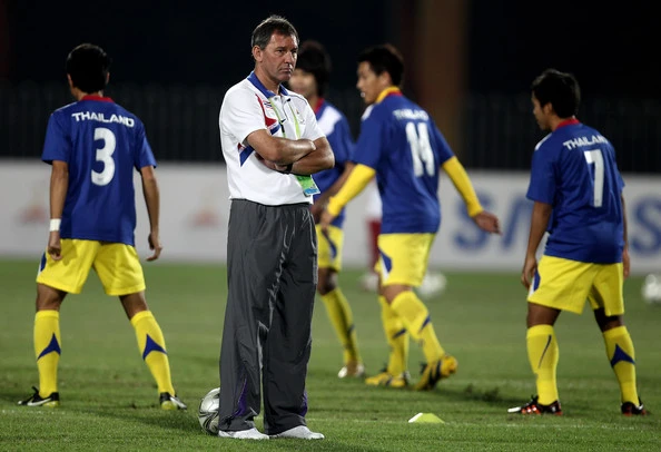 Thái Lan có thể “chết” vì mơ thầy ngoại ảnh 1