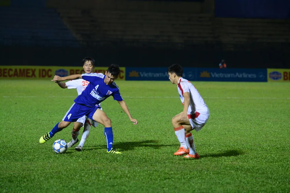 Đàn em Công Phượng, Văn Toàn hạ học trò Santos ảnh 2