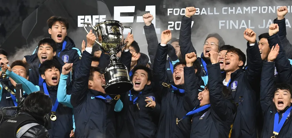 Hai đội tuyển Nhật thất thủ trước Hàn Quốc, Triều Tiên ảnh 4