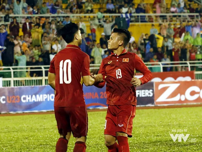 Quang Hải - Công Phượng:Cặp “song sát” tương lai của VN ảnh 3