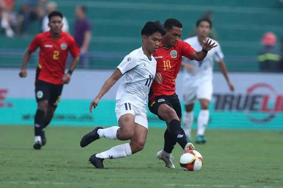 Philippines thắng Đông Timor 4-0 khi đối thủ lại bất ngờ thể hiện rất nhạt. Ảnh: A.PHƯƠNG Philippines thắng Đông Timor 4-0 khi đối thủ lại bất ngờ thể hiện rất nhạt. Ảnh: A.PHƯƠNG