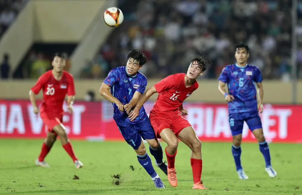 Ekanit Panya (7) có cú đúp cho U-23 Thái Lan. Ảnh: ANH PHƯƠNG