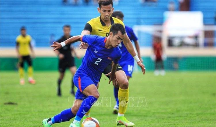 Không thắng Campuchia, HLV Brad Maloney muốn trụ cột nghỉ ngơi chơi tất tay với bất kỳ đối thủ nào để vô địch, không quan tâm chủ nhà hay đương kim vô địch VN. Ảnh: CTP