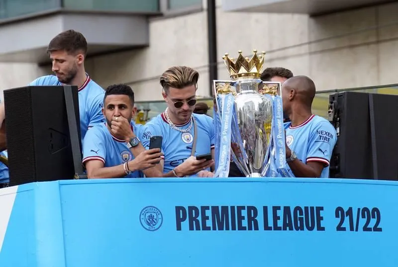 Những cầu thủ Man. Xanh thật...điệu đà.