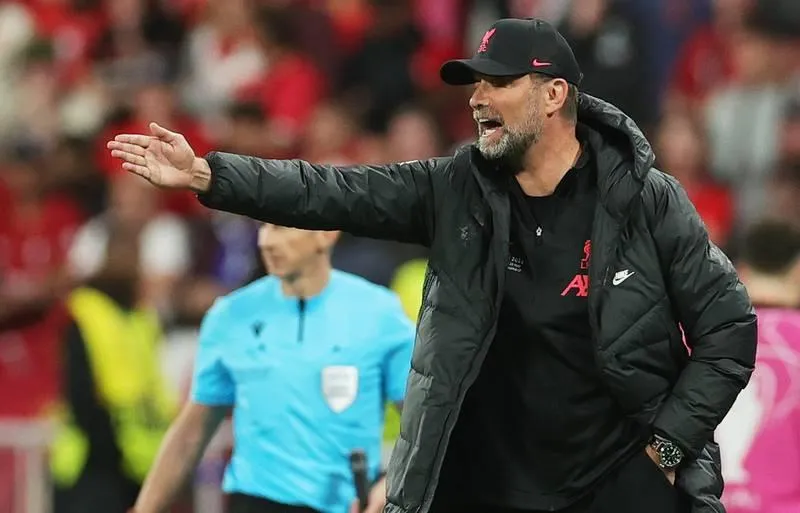 Liverpool có hai ngôi á quân (Premier League và Champions League).