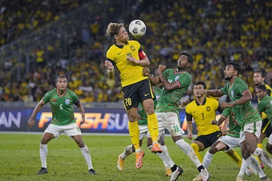 Có Thủ tướng Sabri Yaakob dự khán, Malaysia đánh bại Bangladesh 4-1. Ảnh: NST Có Thủ tướng Sabri Yaakob dự khán, Malaysia đánh bại Bangladesh 4-1. Ảnh: NST