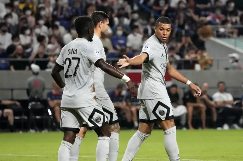 Mbappe cũng có bàn thắng từ chấm 11m. Thắng Gamba Osaka là trận thắng đậm nhất của PSG trong ba trận ở Nhật. Nuno Mendes cũng góp một bàn cho PSG.
