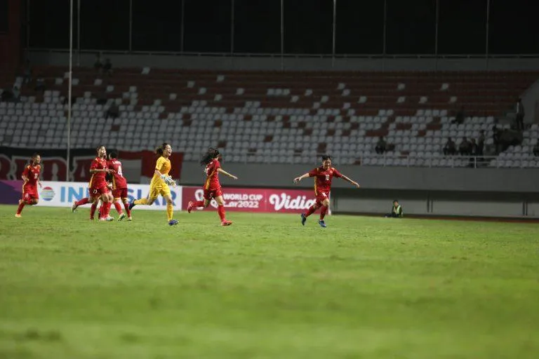 Cuối cùng U-18 VN ngược dòng đánh bại chủ nhà 2-1. Ảnh: AFF.