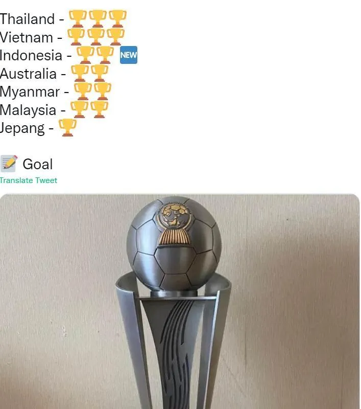 Indonesia lần thứ 2 vô địch trong khi Việt Nam và Thái Lan cùng ba lần vô địch U-16 Đông Nam Á. Tổng thống Widodo của Indonesia cũng đến thị khán trận chung kết và...selfie. Ảnh: Bola