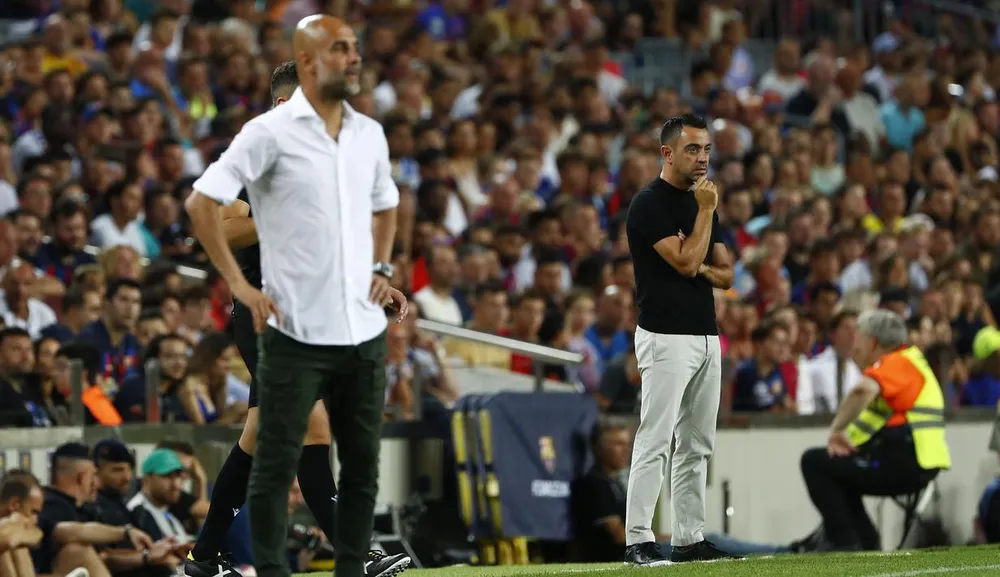 Ra sân phải chiến đấu chứ - Pep nói.