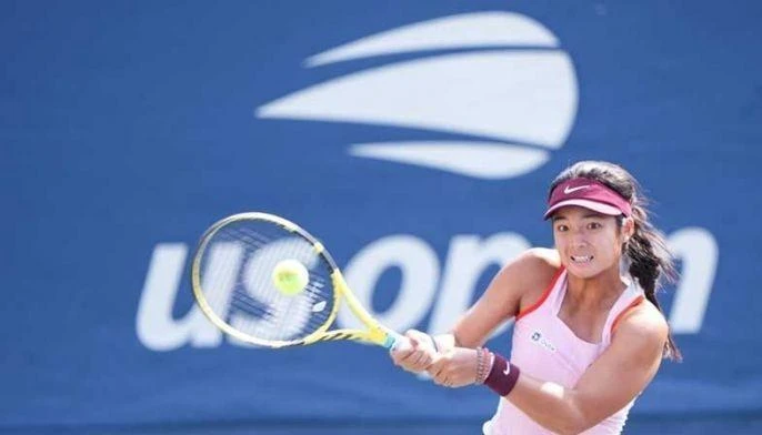 Tay vợt Alex Eala mang về danh hiệu Grand Slam trẻ nữ cho Philippines. Ảnh: Star