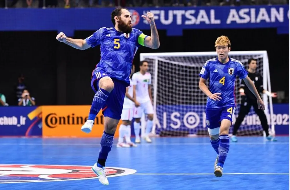 Đội trưởng Arthur Oliveira của Nhật, linh hồn và thủ lĩnh của &quot;Blue Samurai&quot;. Ảnh: AFC Nhật Bản lần thứ tư lên ngôi....rất bất ngờ và đầy chất &quot;Blue Samurai&quot;. Ảnh: AFC