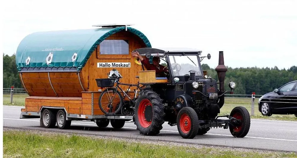 Tuy nhiên từ Đức đến Moscow là gần và đường sá...ngon lành. Ảnh: Getty Tuy nhiên từ Đức đến Moscow là gần và đường sá...ngon lành. Ảnh: Getty