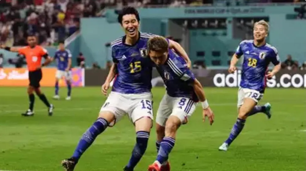 Địa chấn thứ hai hay sự ngộ nhận của bóng đá châu Á? ảnh 1