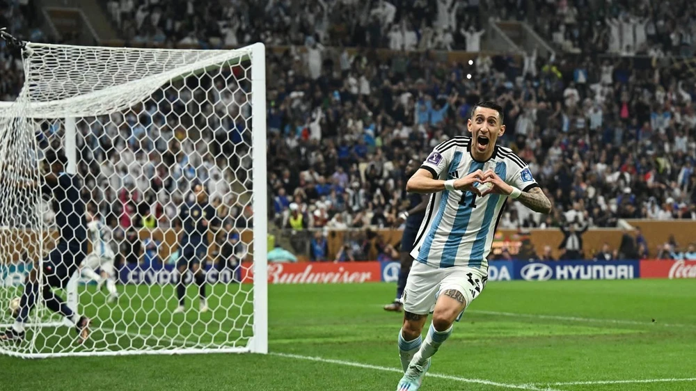 Di Maria tỏa sáng rực rỡ. Ảnh: Getty Di Maria tỏa sáng rực rỡ. Ảnh: Getty