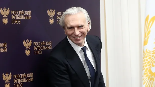 Chủ tịch RFA, ông A. Djukov vừa là người đứng đầu lập "tiểu ban đặc biệt" tiến hành các thủ tục rời UEFA sang AFC. Ảnh: S.E Chủ tịch RFA, ông A. Djukov vừa là người đứng đầu lập "tiểu ban đặc biệt" tiến hành các thủ tục rời UEFA sang AFC. Ảnh: S.E