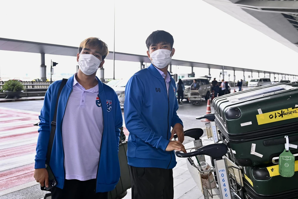 Đội tuyển Thái Lan có nhiều cầu thủ trẻ được chơi bên cạnh các đàn anh như Dangda, Theerathon, Yooyen Dangda, tay săn bàn hàng đầu của Thái Lan tại AFF Cup.