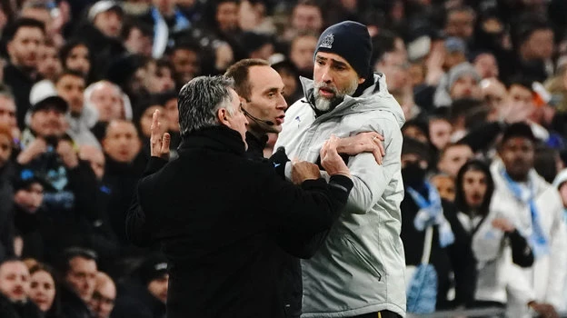 Hai HLV Tudor của Marseille và Galtier của PSG lao vào ăn thua đủ sau trận đấu. Ảnh: Getty