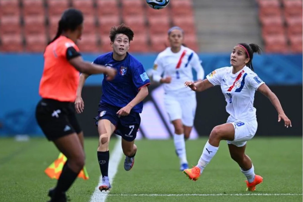 ...Nhưng Chile vùng lên san bằng và thắng ở loạt luân lưu. Ảnh: AFC