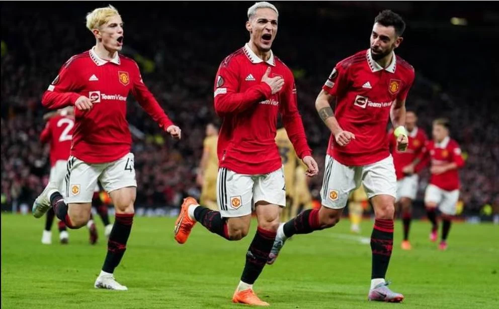 Antony ghi bàn quyết định cho MU tại Old Trafford. Ảnh: Getty