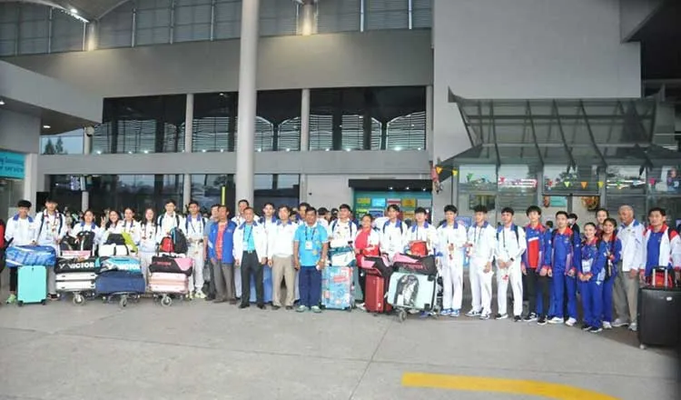 Các đội tuyển bóng bàn, cầu lông và bơi lội của Campuchia cũng vừa trở về từ Trung Quốc. Ảnh: CTP