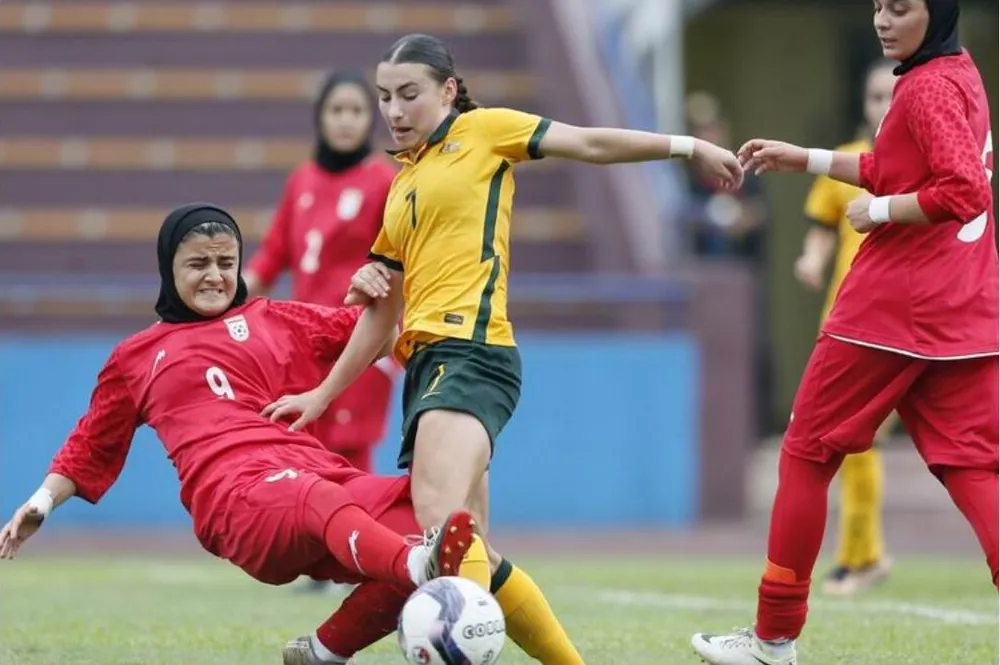 Úc- đối thủ đánh bại Iran 3-0 và sẽ đá chung kết bảng A với VN lúc 19 giờ ngày 7-6. Ảnh: AFC