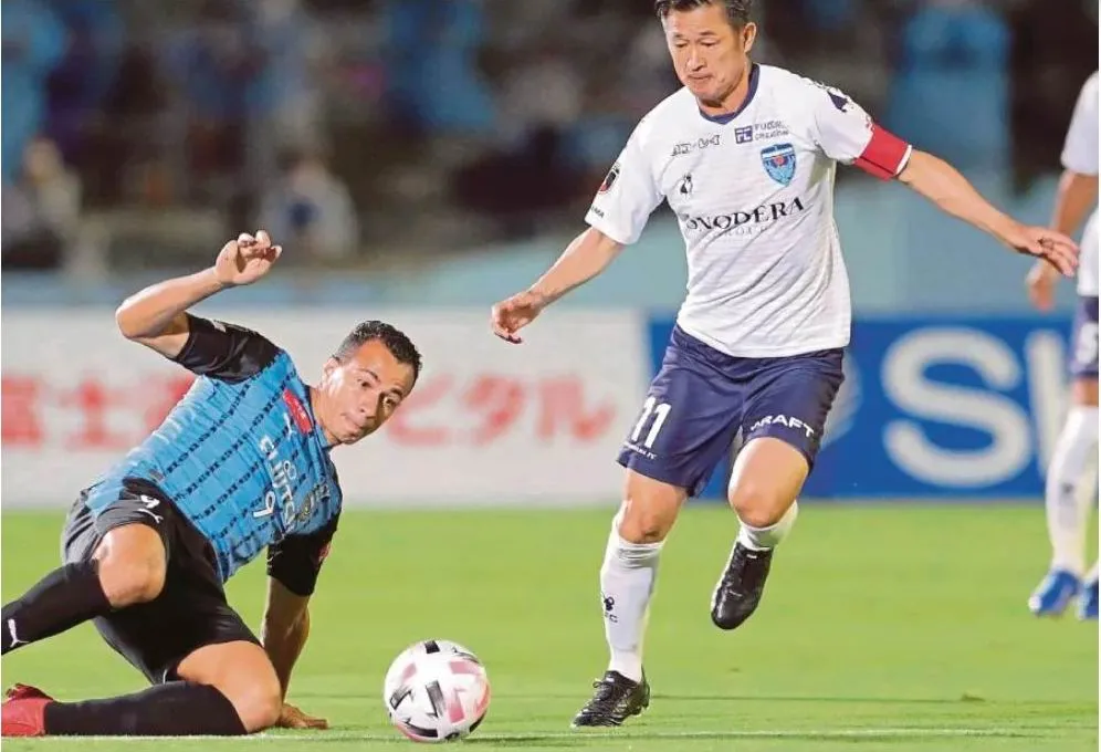 Messi đã đến Miami, Van Der Sar qua cơn nguy kịch, cầu thủ 56 tuổi gia hạn hợp đồng ảnh 4 Messi đã đến Miami, Van Der Sar qua cơn nguy kịch, cầu thủ 56 tuổi gia hạn hợp đồng ảnh 4