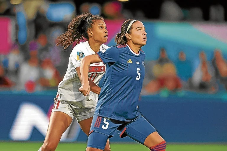 Hali Long (5) cô gái mang hai dòng máu Philippines và Mỹ, cô sinh ra và lớn lên tại Mỹ. Ảnh: P.T