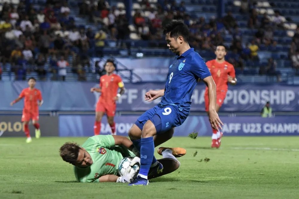 Chủ nhà Thái Lan cũng đánh bại Myanmar 3-0. Ảnh: S.S Chủ nhà Thái Lan cũng đánh bại Myanmar 3-0. Ảnh: S.S