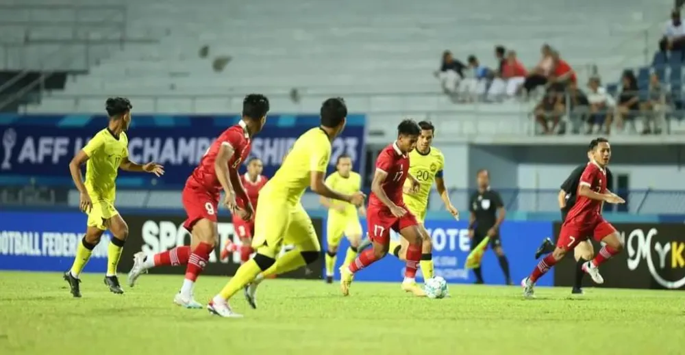 Thua Malaysia, đội của ông Shin Tae-yong chờ tấm vé vớt vào bán kết ảnh 1