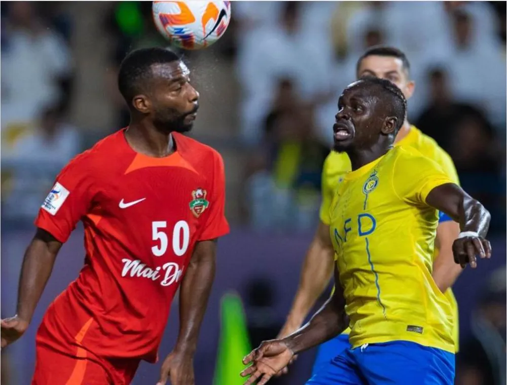 Sadio Mane không thể ghi bàn vào lưới Shabab Al Ahli (UAE). Ảnh: AFC